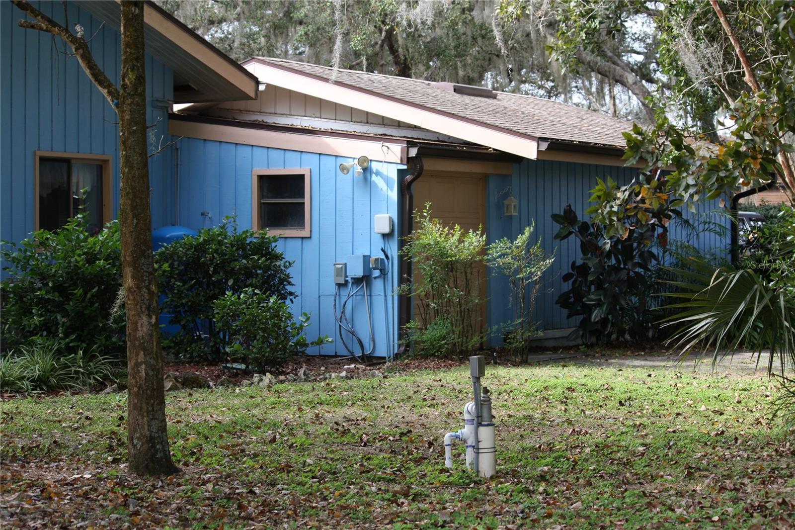 GRENELEFE TWNHSE AREA 30-LEFT - Residential