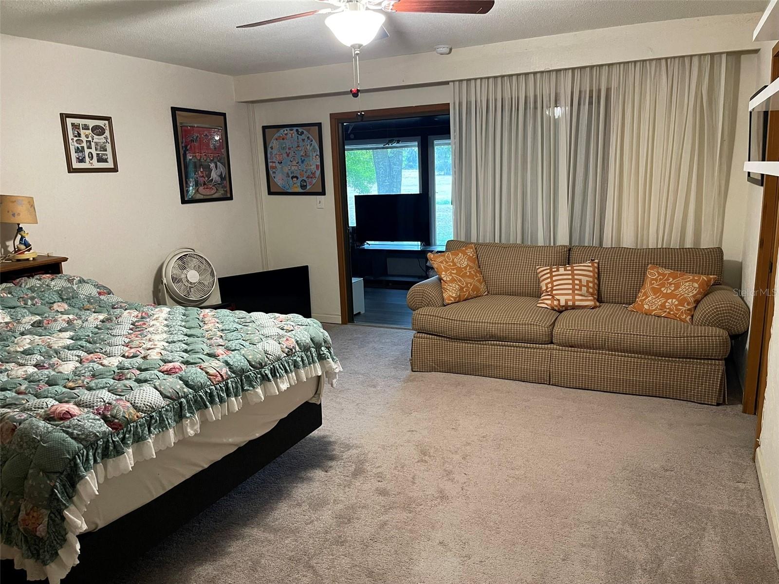 GRENELEFE TWNHSE AREA 30-LEFT - Residential