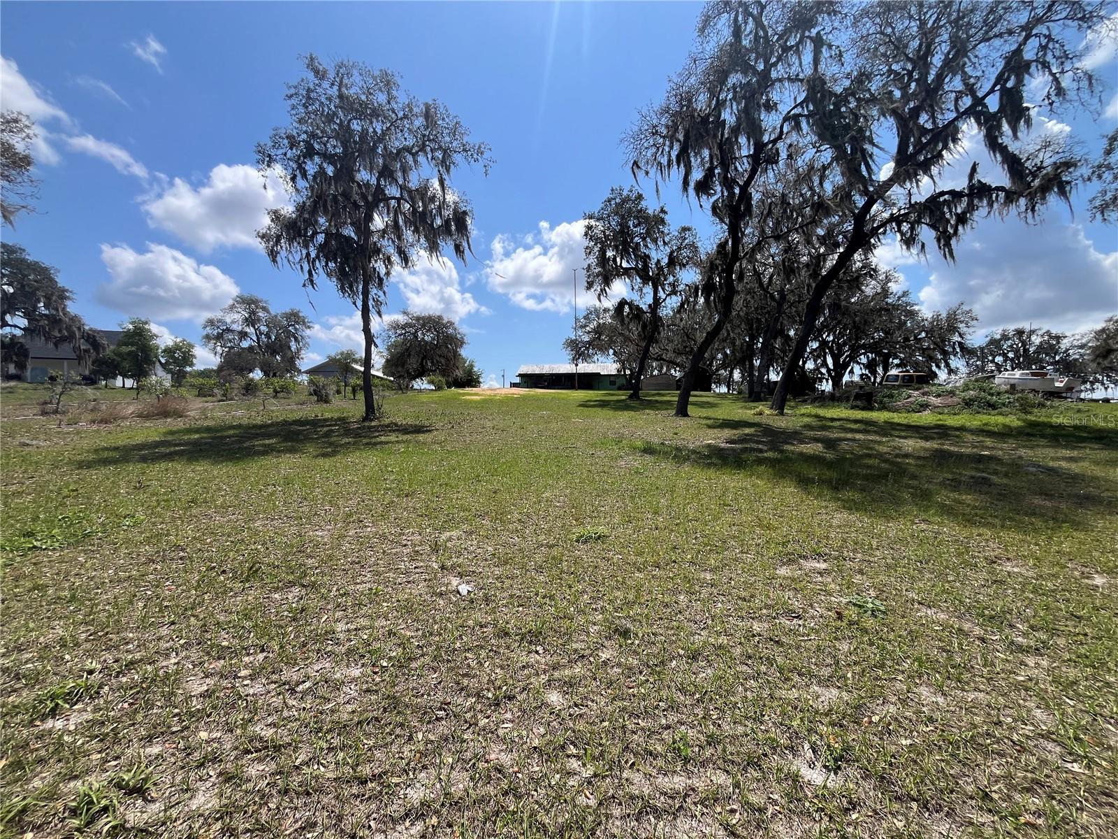 GOLDENBOUGH T A YARNELL - Residential