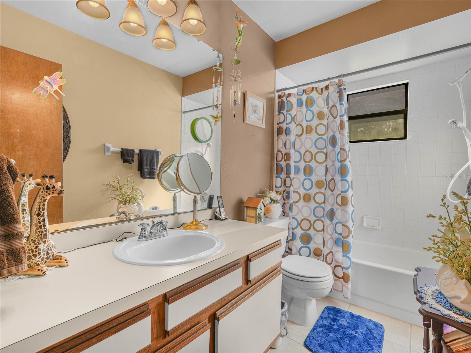 GOLDENBOUGH T A YARNELL - Residential