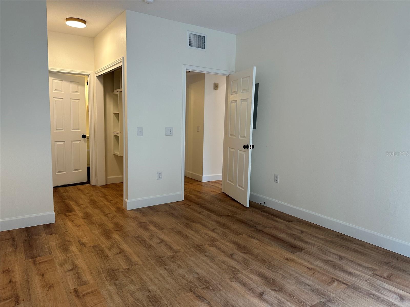 GEORGETOWN AT CELEBRATION CONDO - Residential Lease