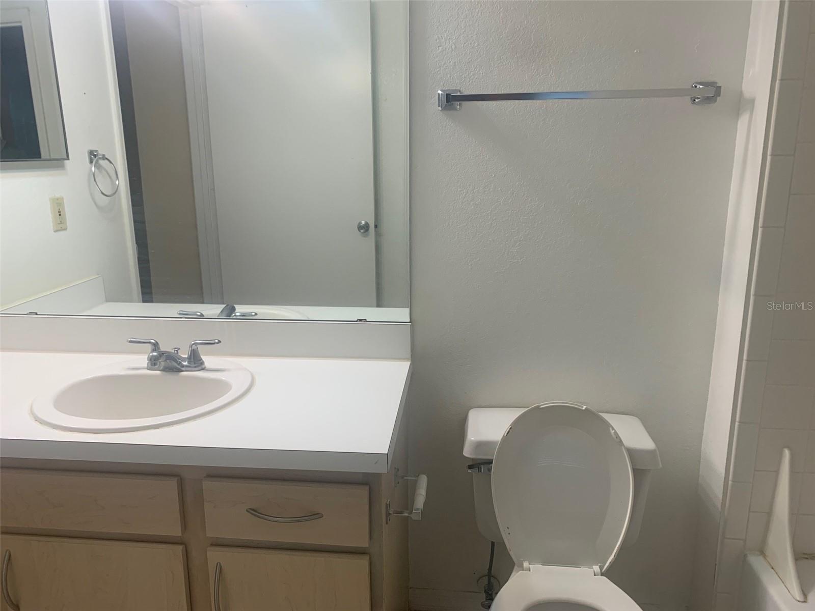 BERMUDA DUNES PRIVATE RESIDENCE - Residential Lease