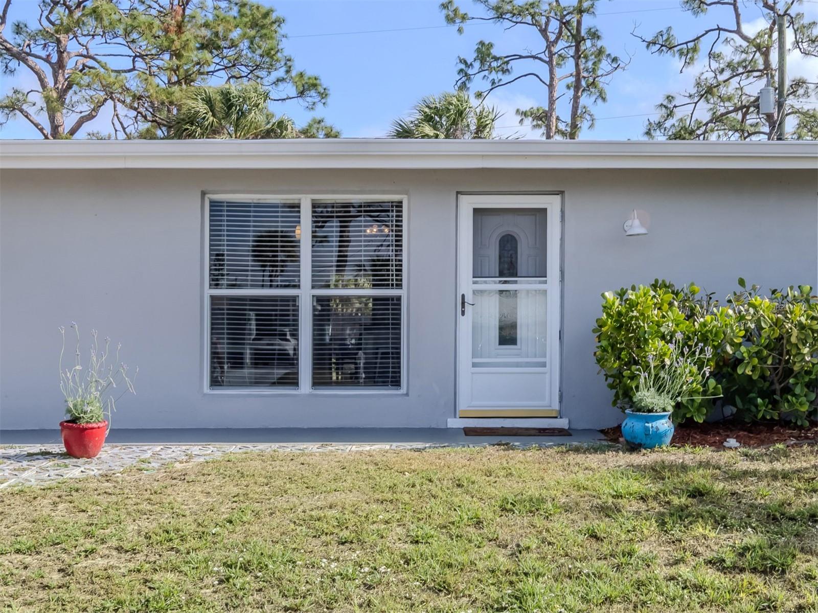 8132 COCO SOLO AVENUE