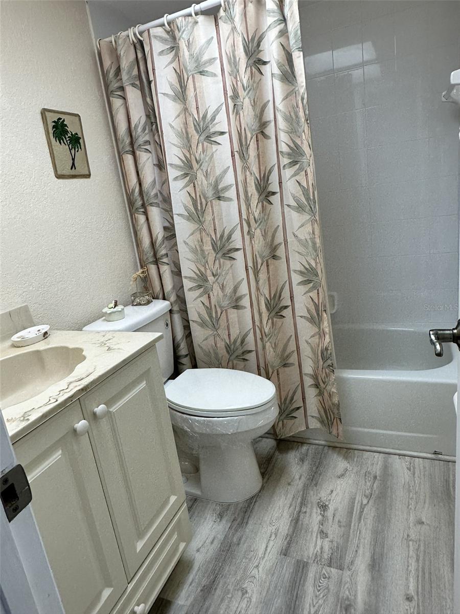 TALA LAKES PH 07 BLDG I - Residential