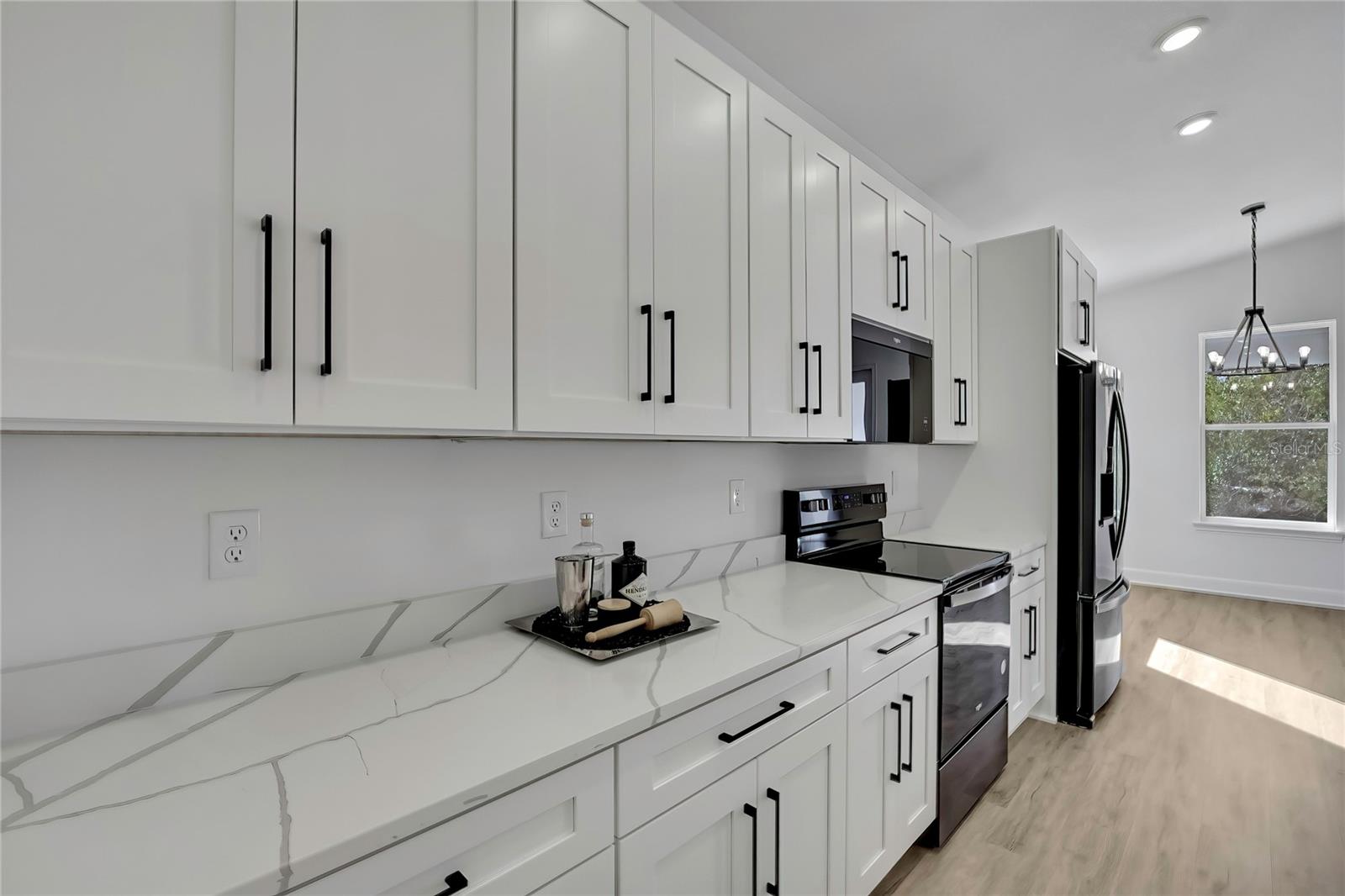 ROYAL HIGHLANDS - Residential