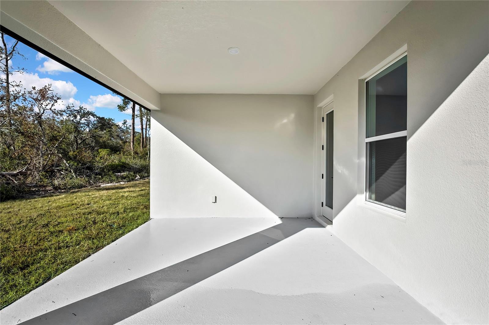 ROYAL HIGHLANDS - Residential