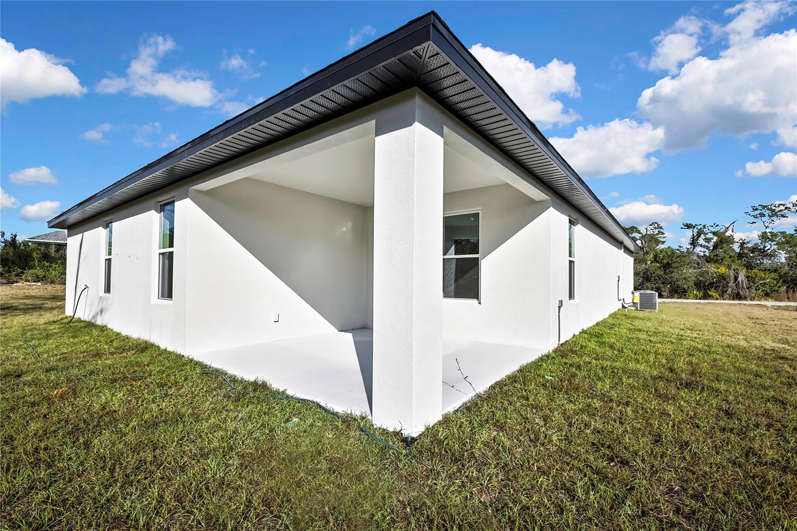 ROYAL HIGHLANDS - Residential