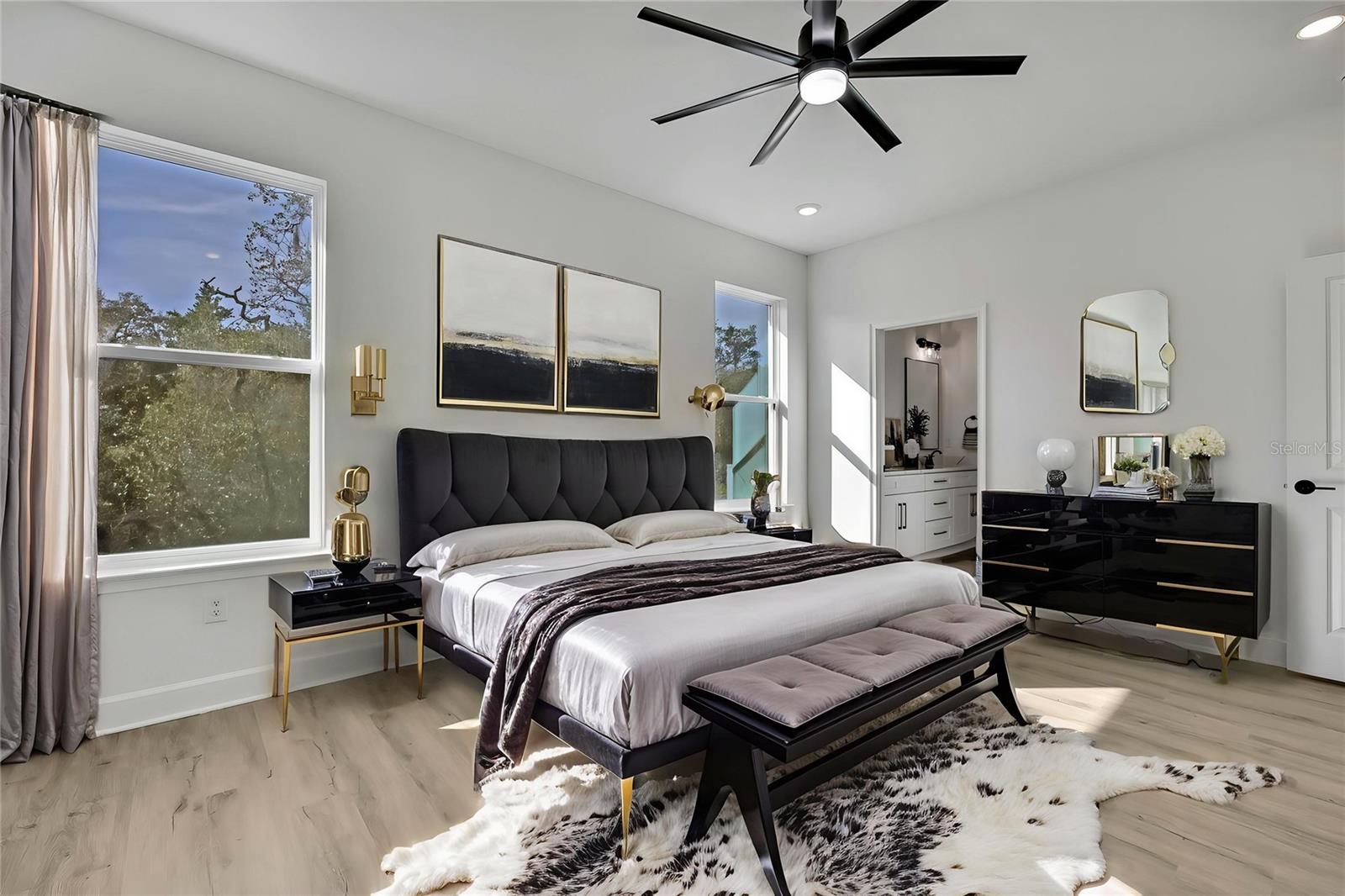 ROYAL HIGHLANDS - Residential