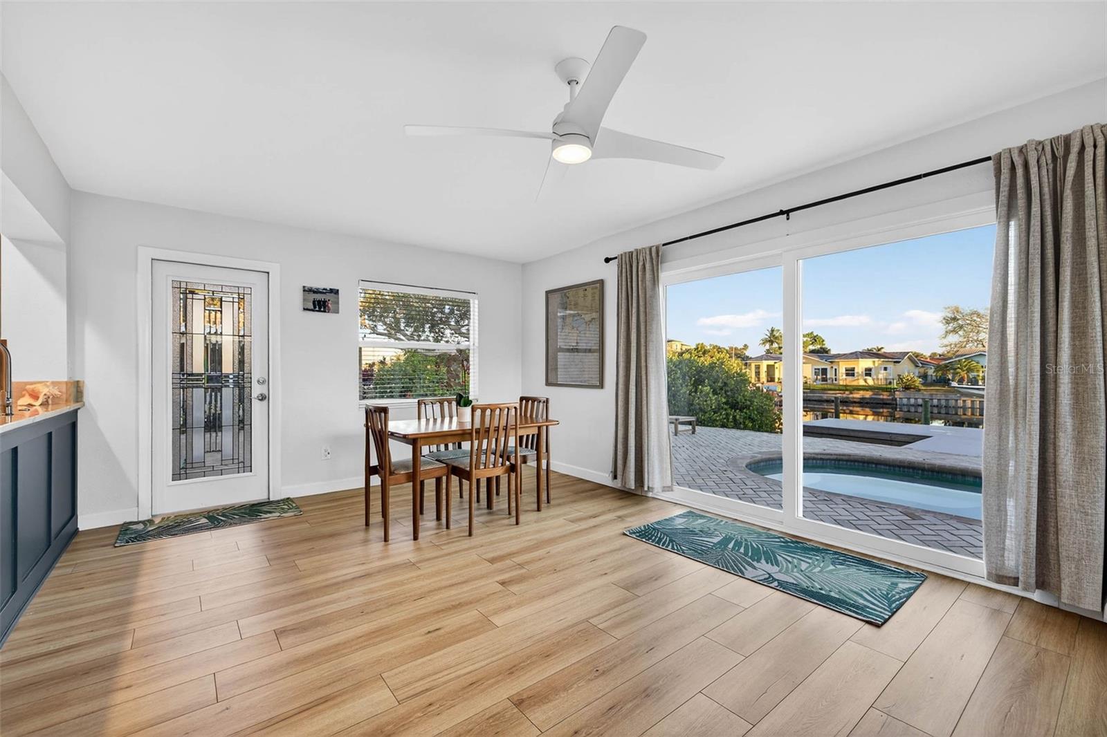 VENETIAN ISLES - Residential