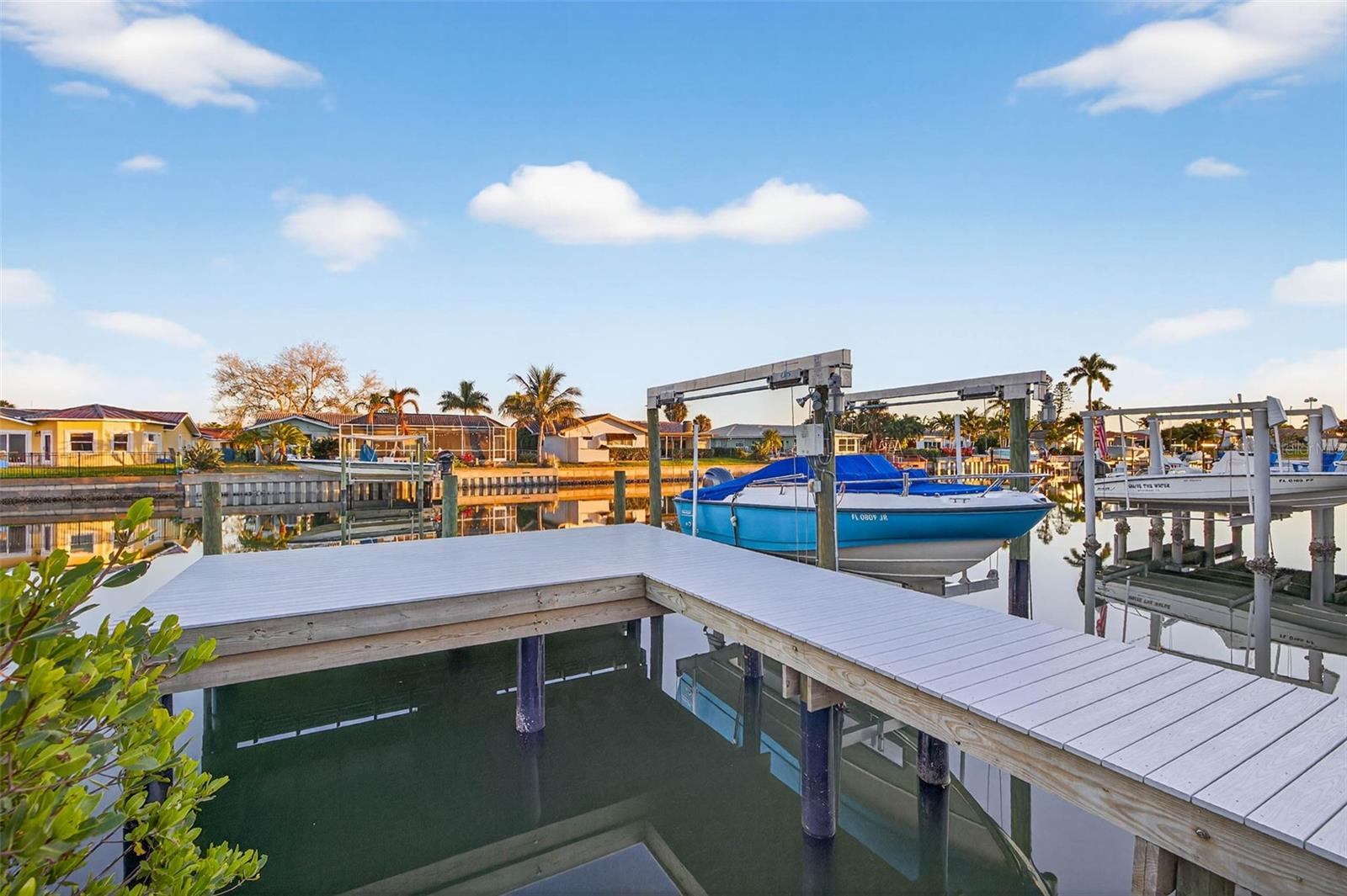 VENETIAN ISLES - Residential