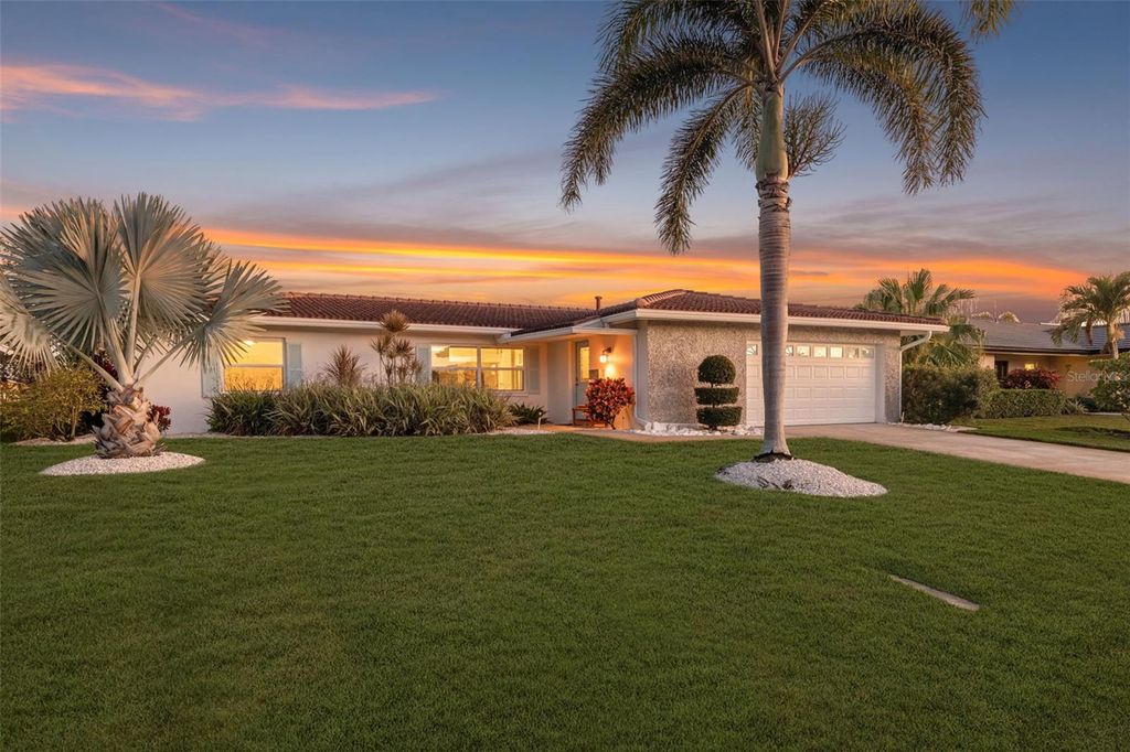 Photo of 1984 Michigan Avenue NE, St Petersburg, FL 33703 (MLS # TB8466927)