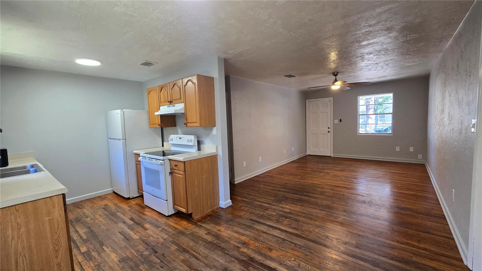 JACKS SUB REP LAKE FOREST EMS - Residential