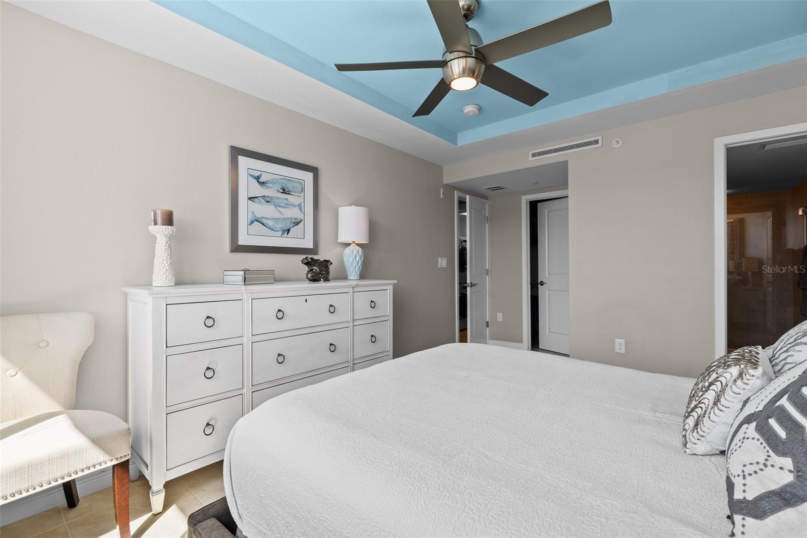 ISLAND WAY TOWERS CONDO - Residential Lease
