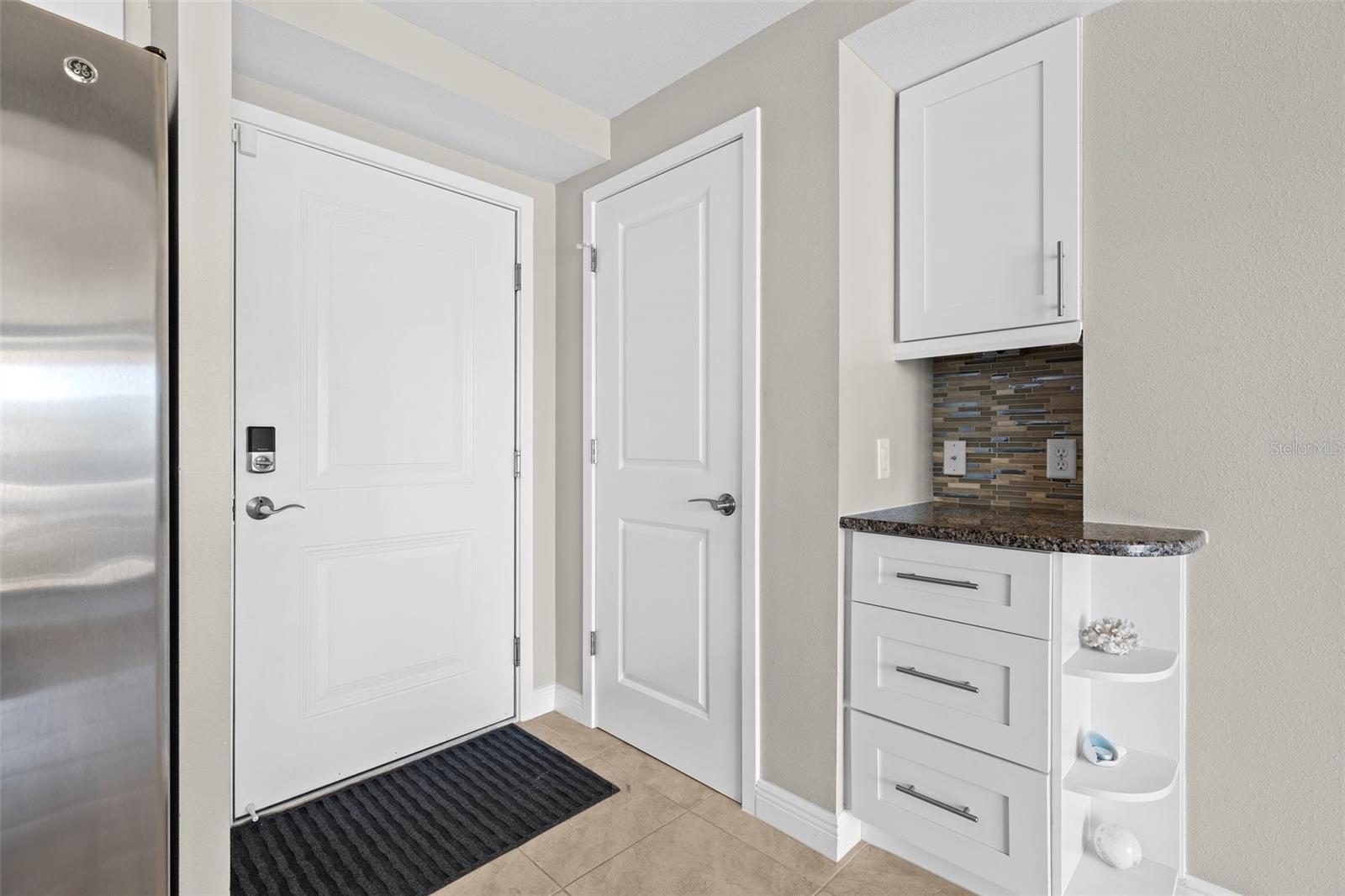 ISLAND WAY TOWERS CONDO - Residential Lease