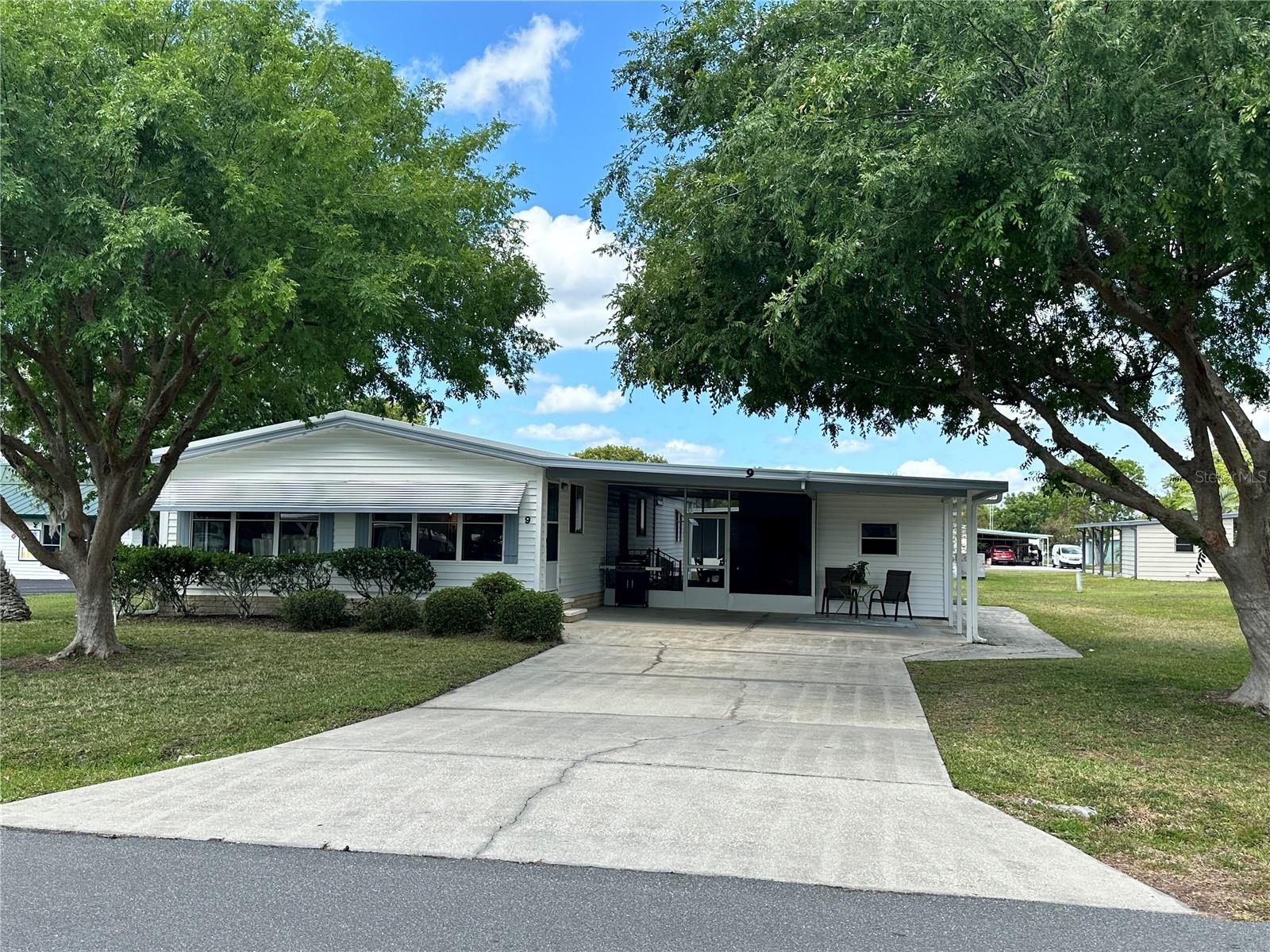 9 N BOBWHITE ROAD