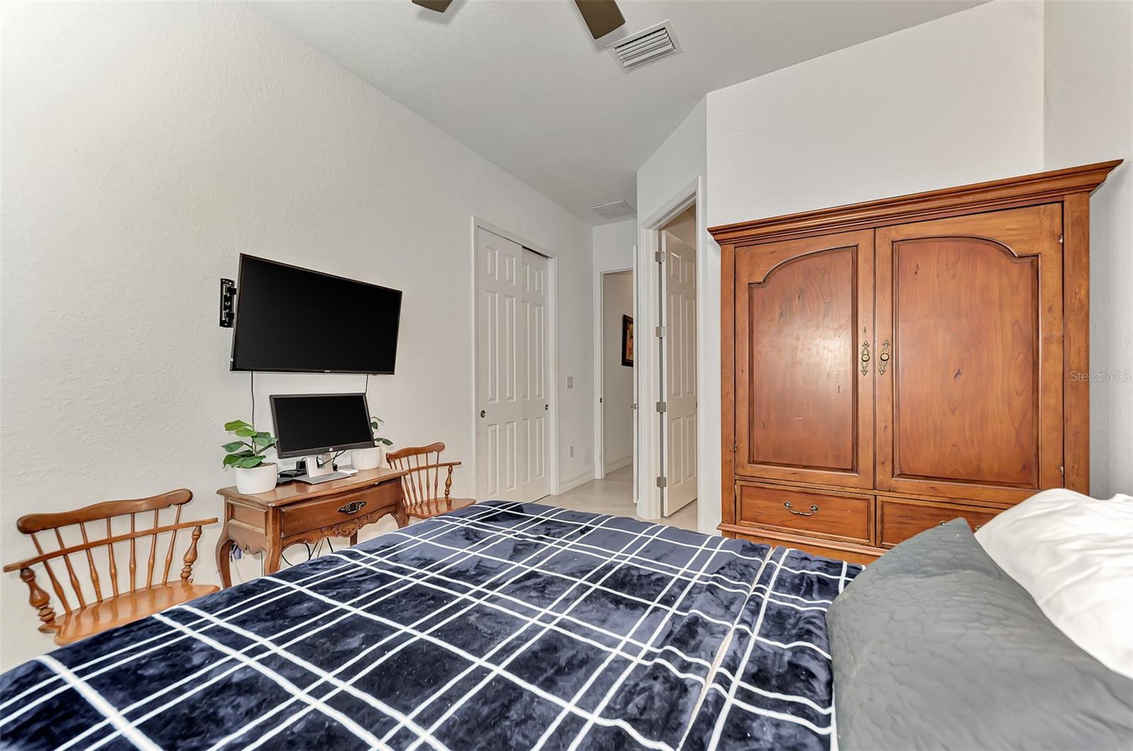 SARASOTA NATIONAL PH 13-C - Residential