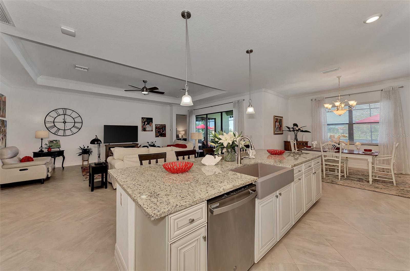 SARASOTA NATIONAL PH 13-C - Residential