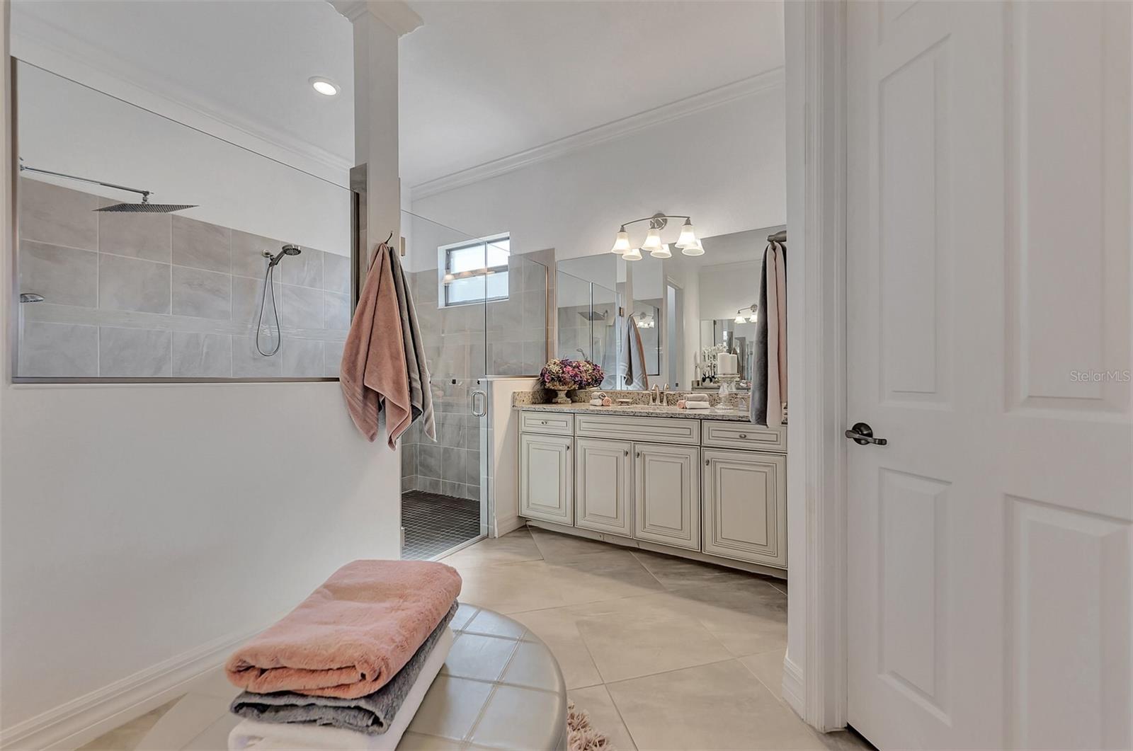 SARASOTA NATIONAL PH 13-C - Residential