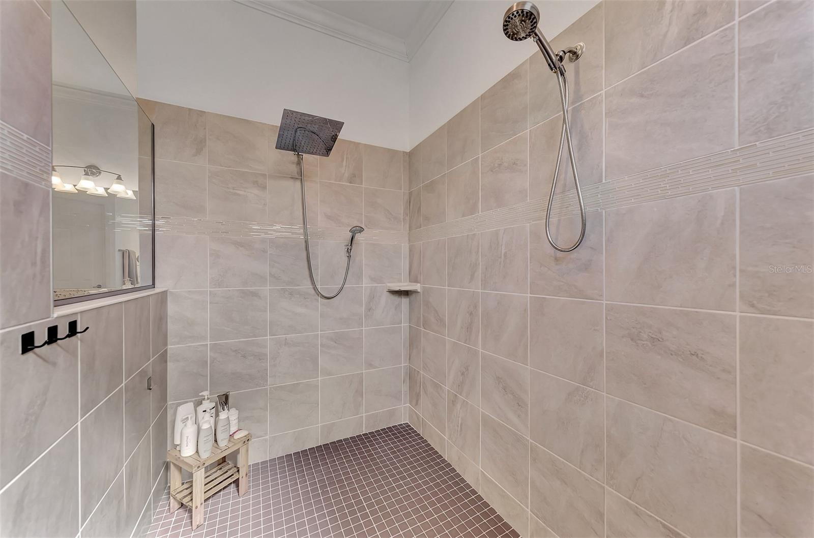 SARASOTA NATIONAL PH 13-C - Residential