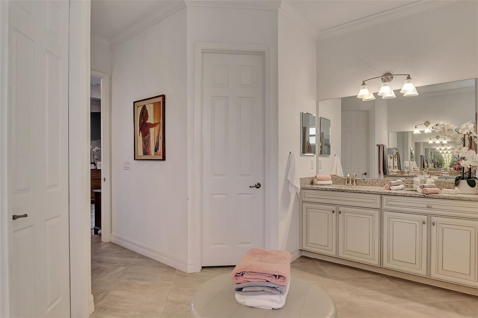 SARASOTA NATIONAL PH 13-C - Residential