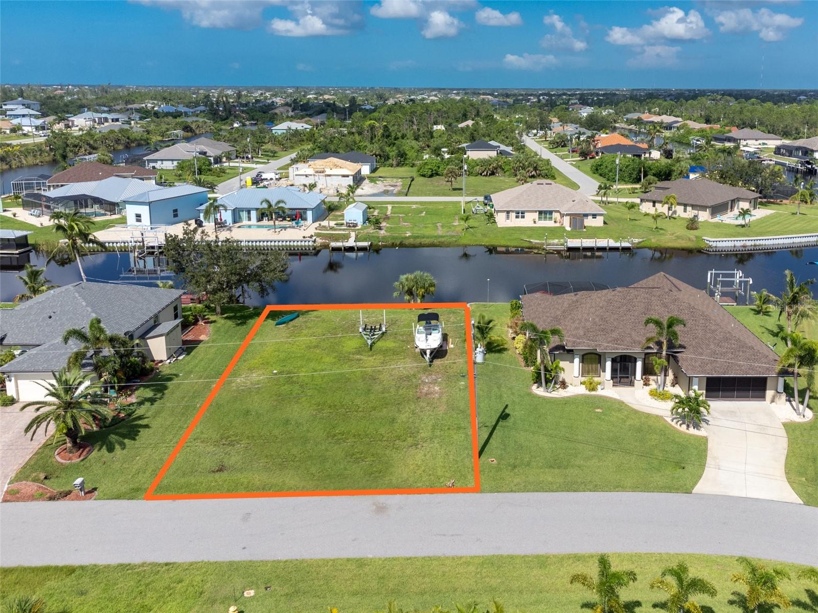 PORT CHARLOTTE SEC 082 - Land