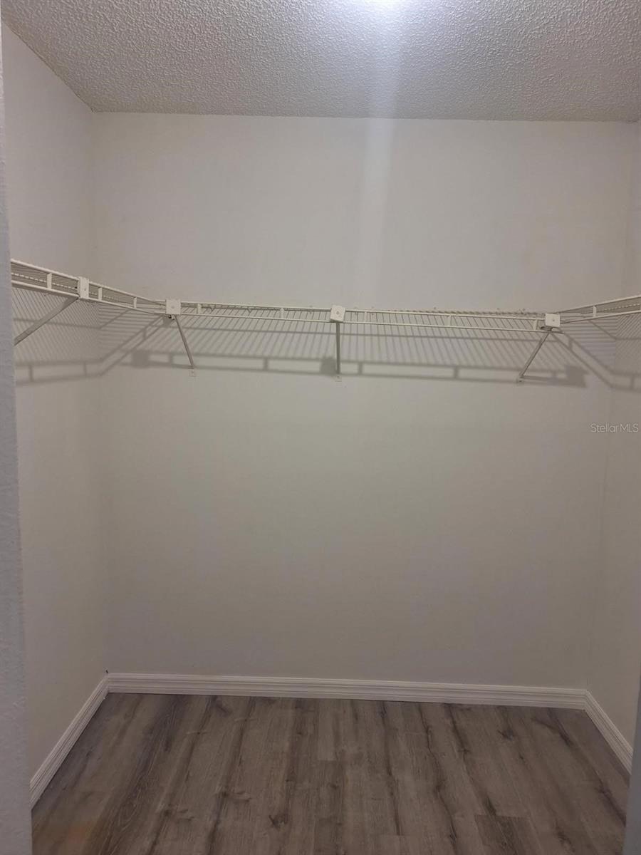 RAINTREE VILLAGE CONDO N - Residential