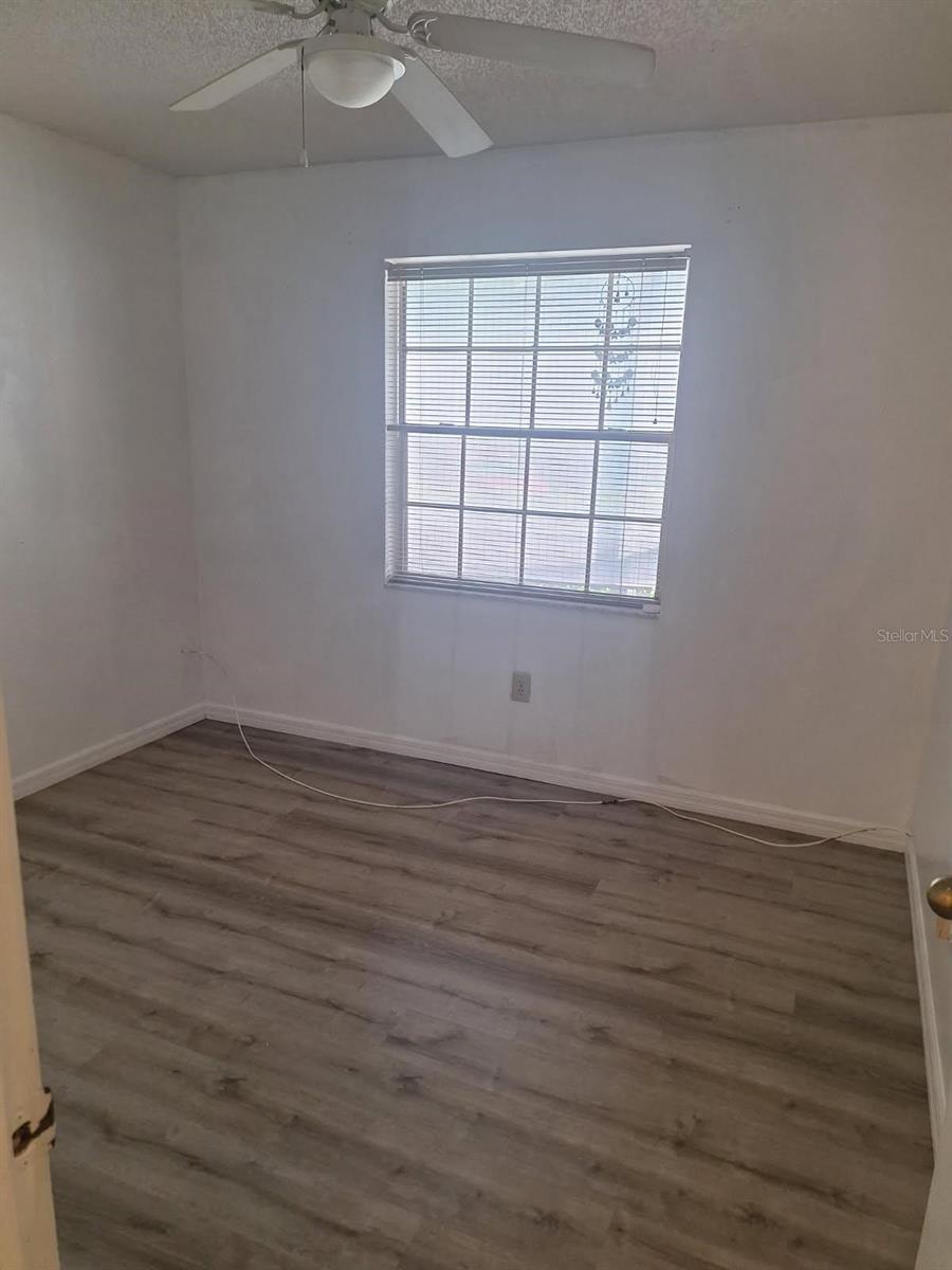 RAINTREE VILLAGE CONDO N - Residential