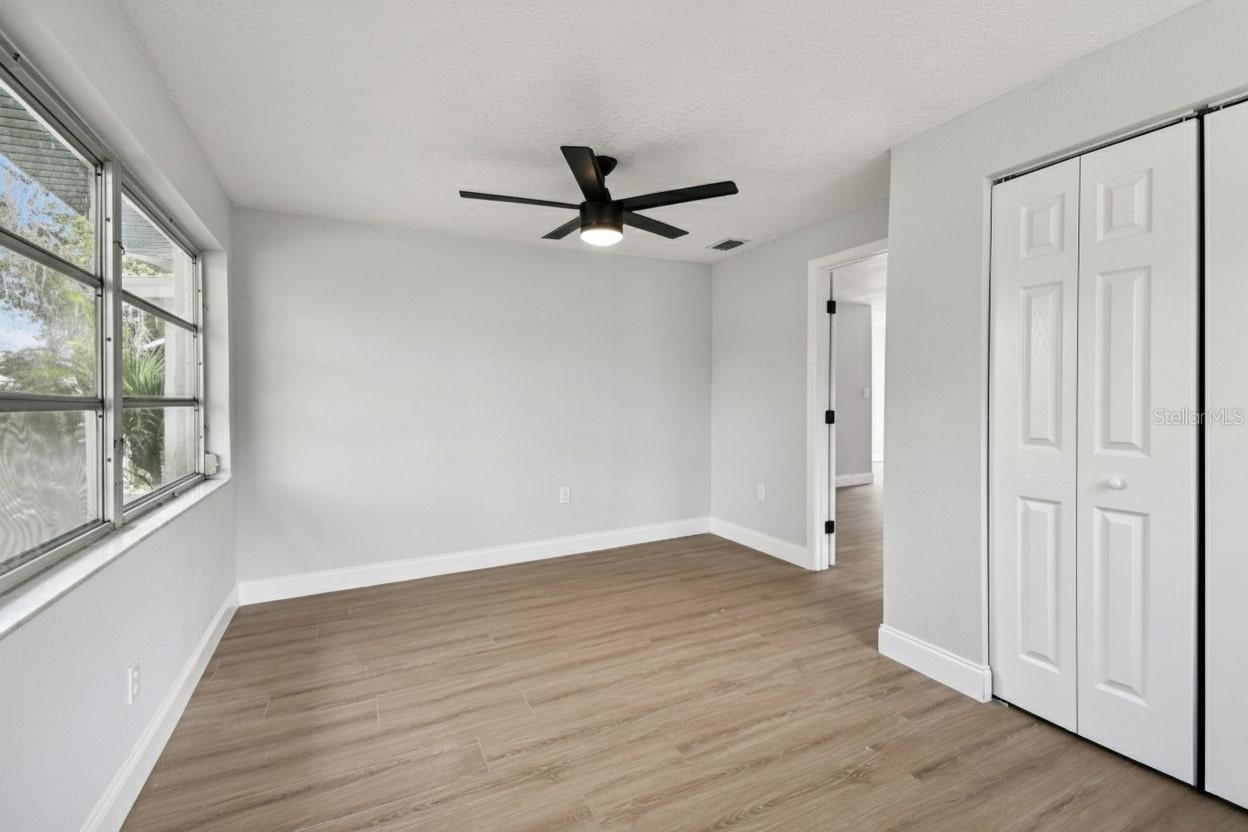 BAYWOOD VILLAGE SEC 4 - Residential