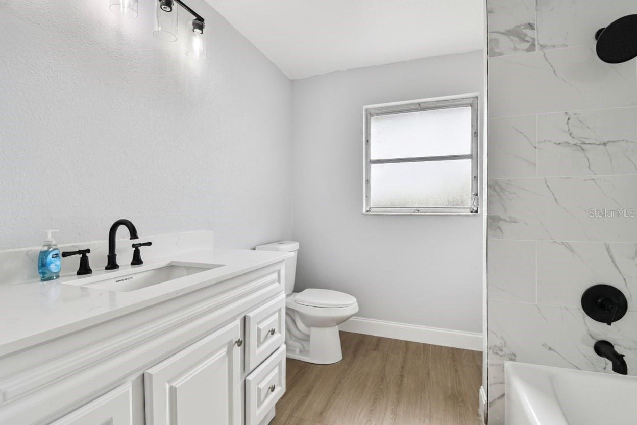 BAYWOOD VILLAGE SEC 4 - Residential