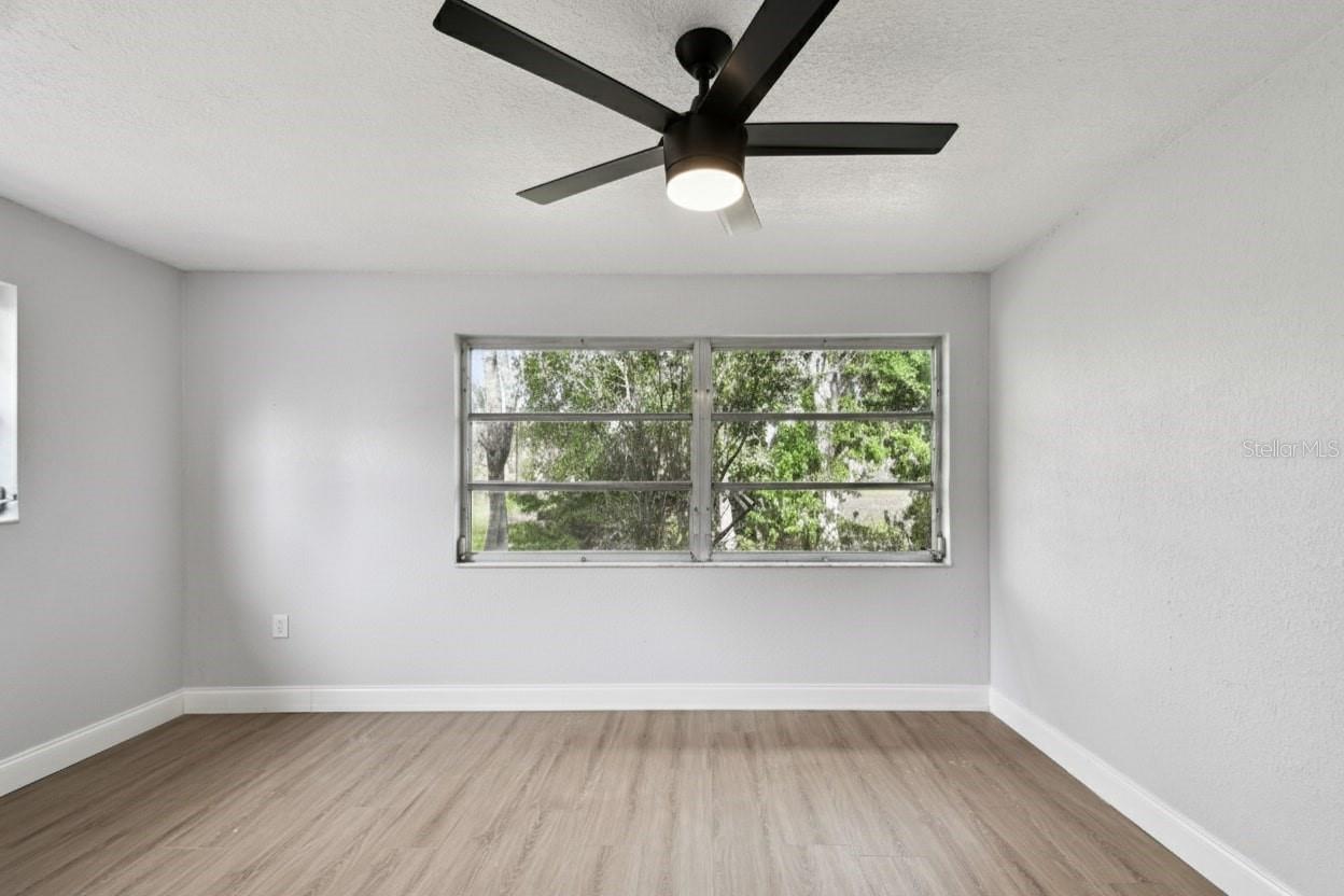 BAYWOOD VILLAGE SEC 4 - Residential