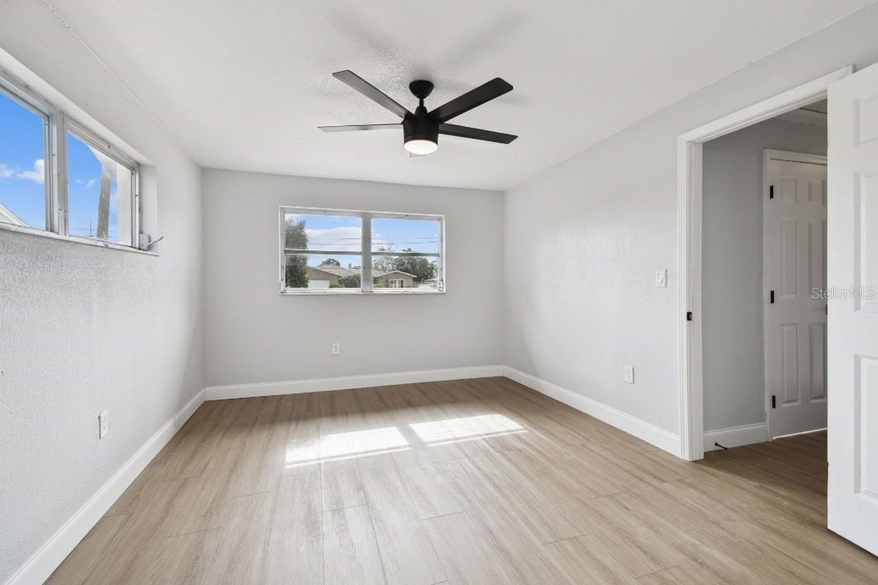 BAYWOOD VILLAGE SEC 4 - Residential