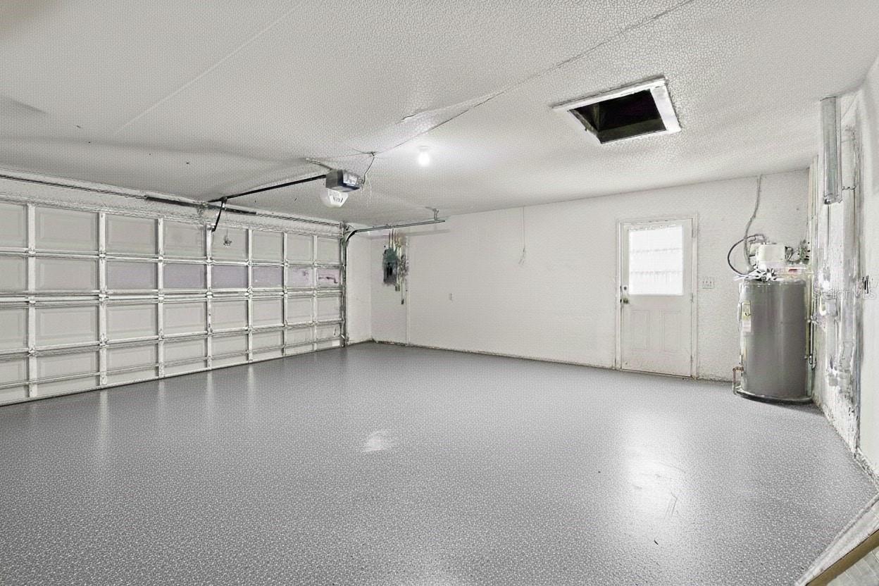 BAYWOOD VILLAGE SEC 4 - Residential