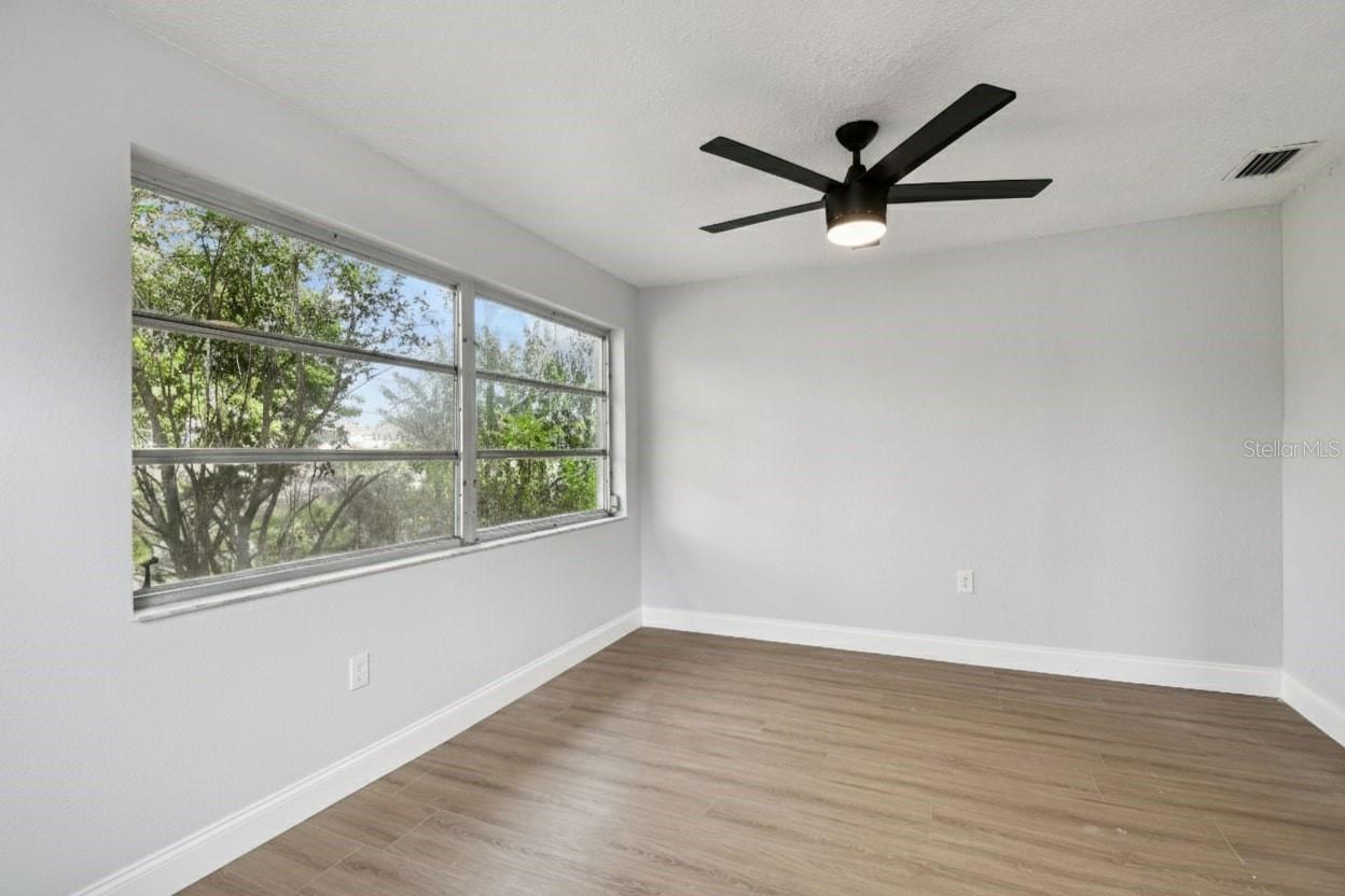 BAYWOOD VILLAGE SEC 4 - Residential