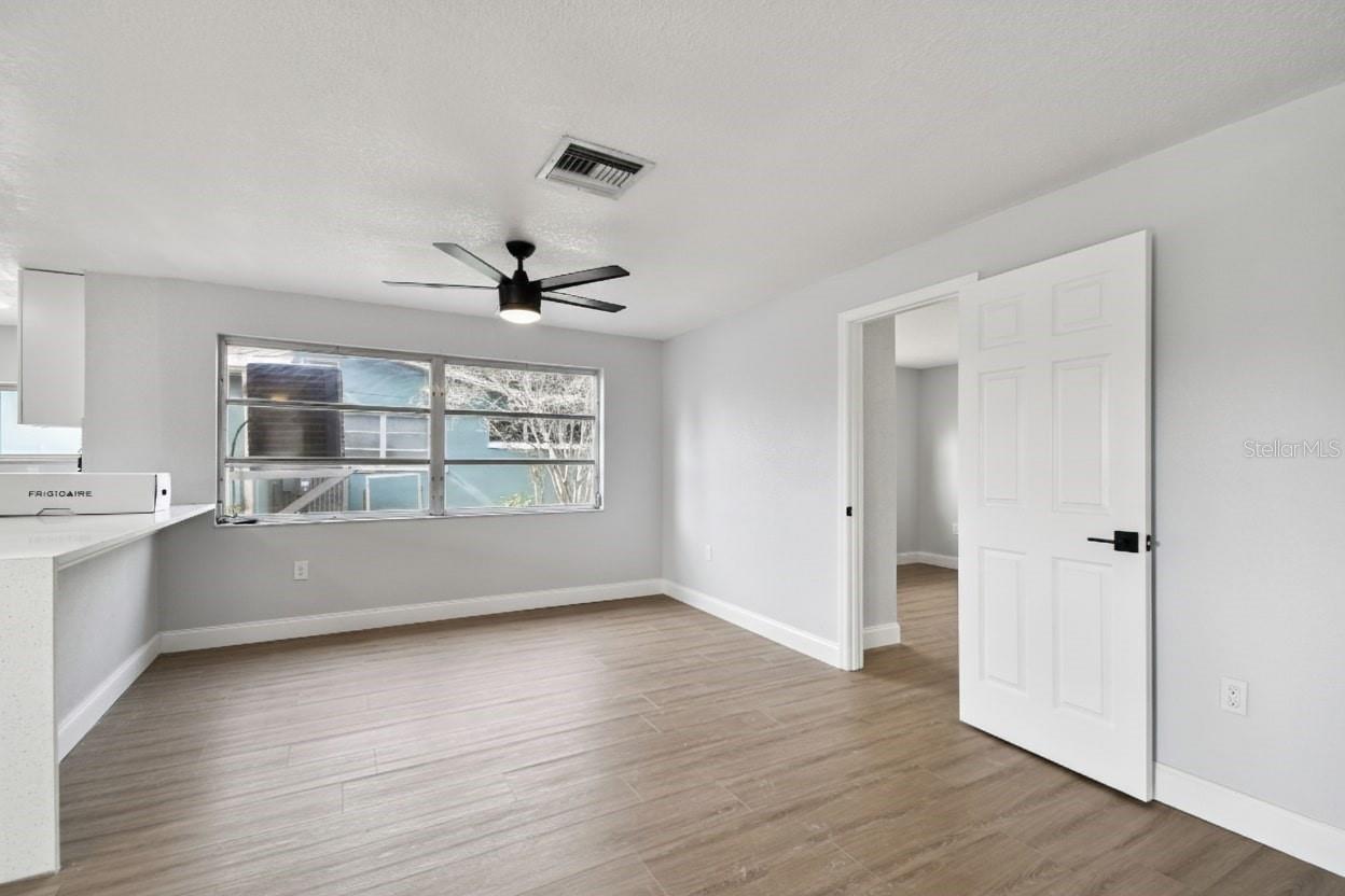 BAYWOOD VILLAGE SEC 4 - Residential