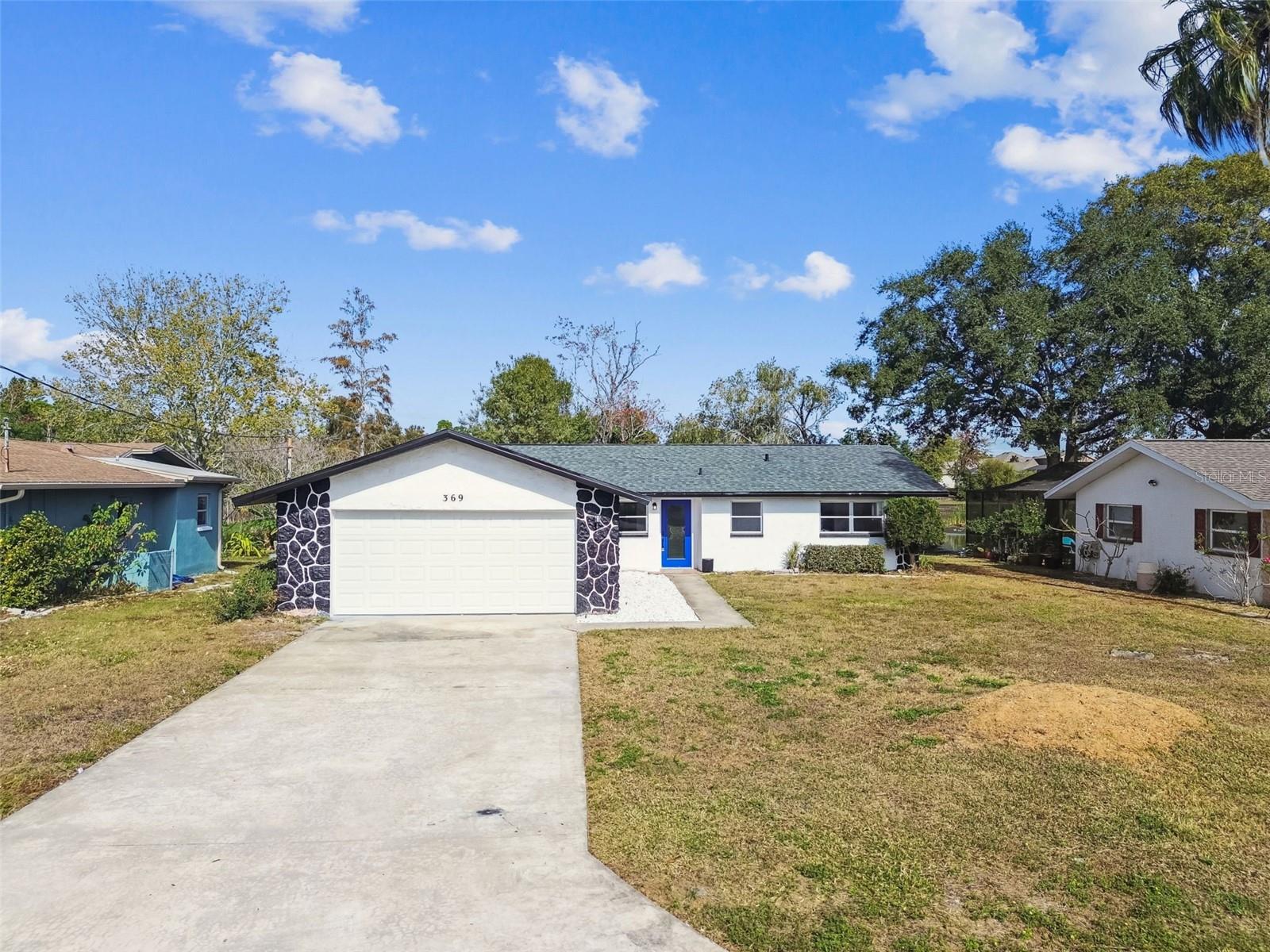 BAYWOOD VILLAGE SEC 4 - Residential