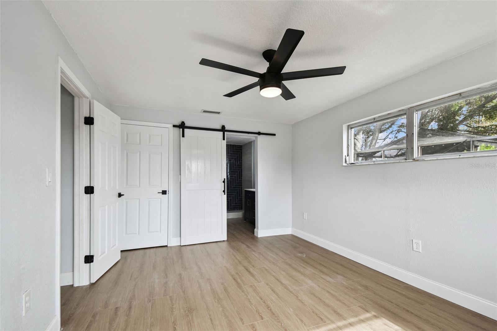 BAYWOOD VILLAGE SEC 4 - Residential