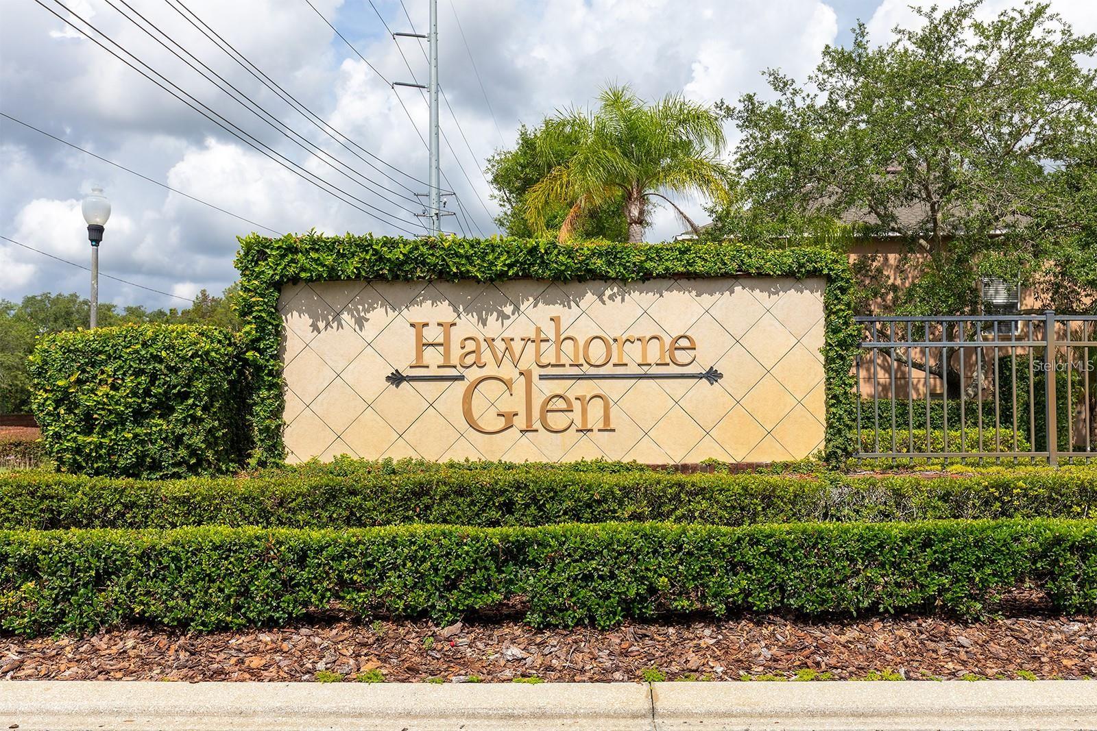 HAWTHORNE GLEN TWNHMS - Residential