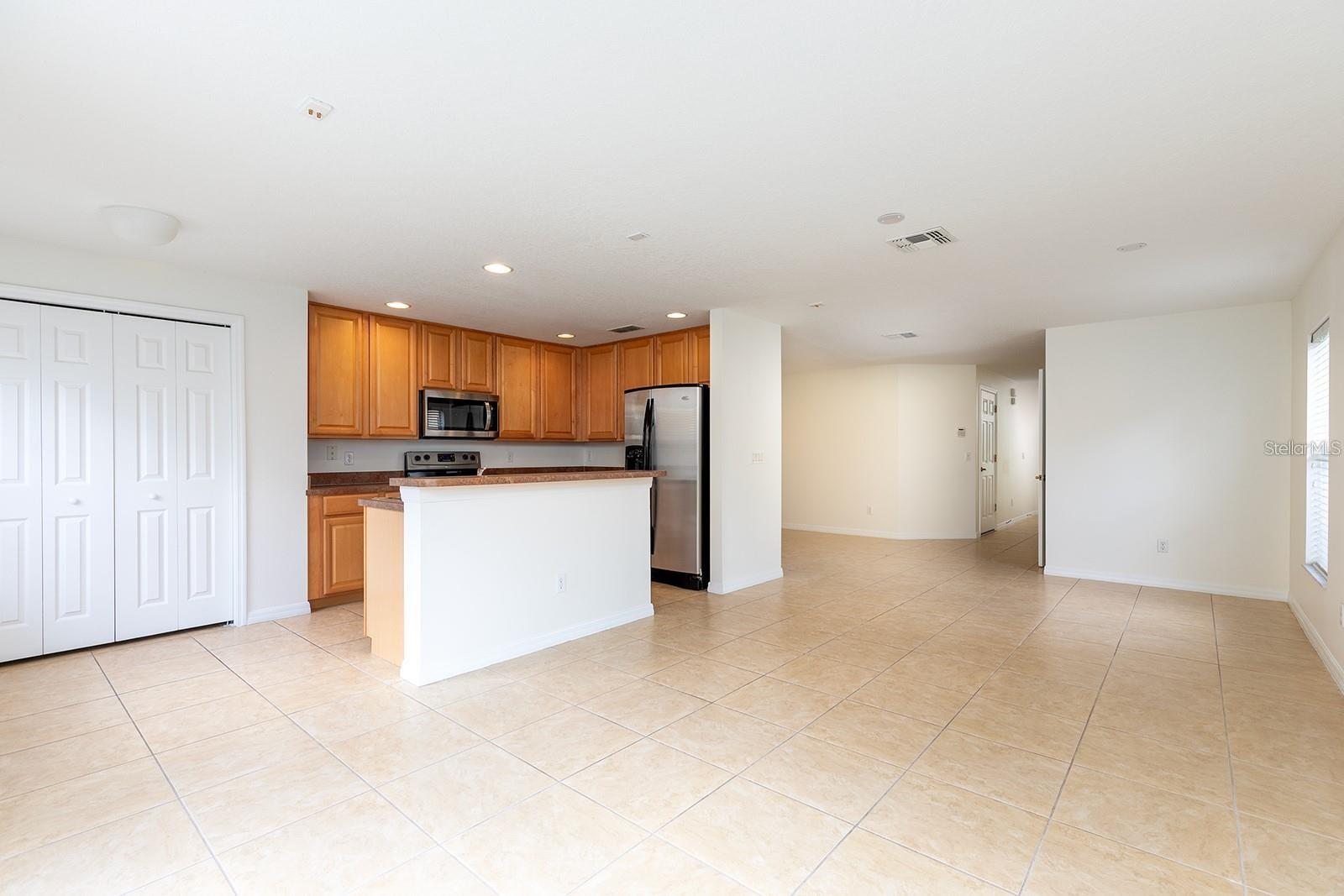 HAWTHORNE GLEN TWNHMS - Residential