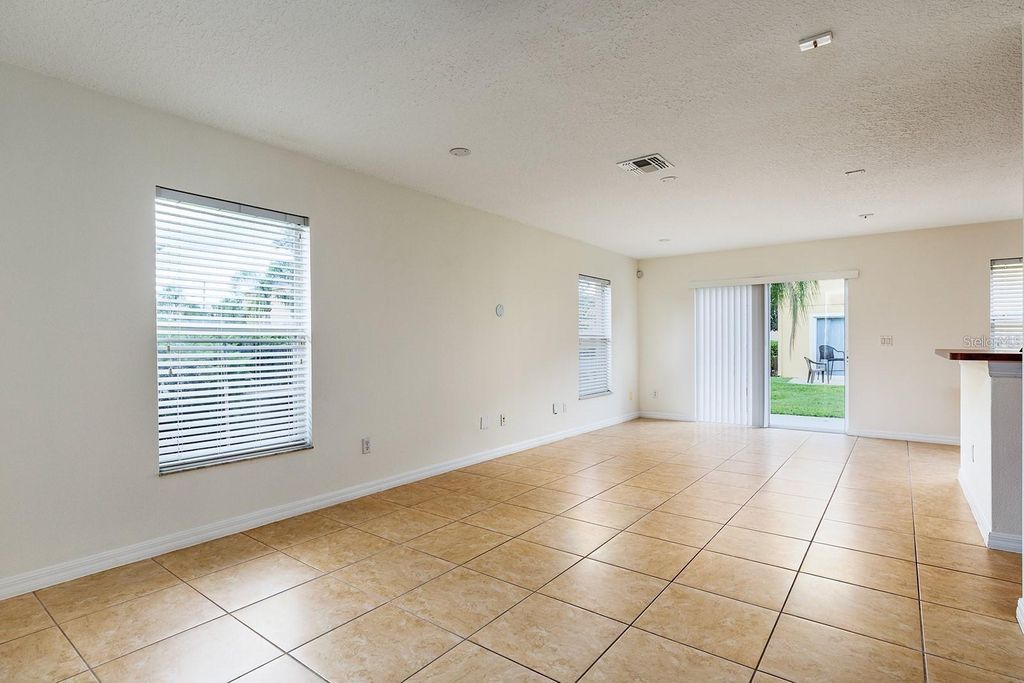 Photo of 4020 Pitch Pine Circle, Oviedo, FL 32765 (MLS # O6390893)