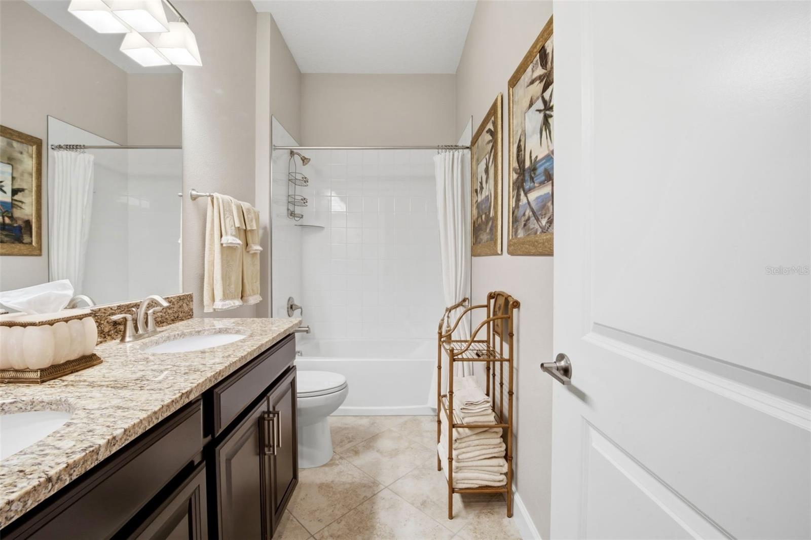 MIRADA ACTIVE ADULT - Residential