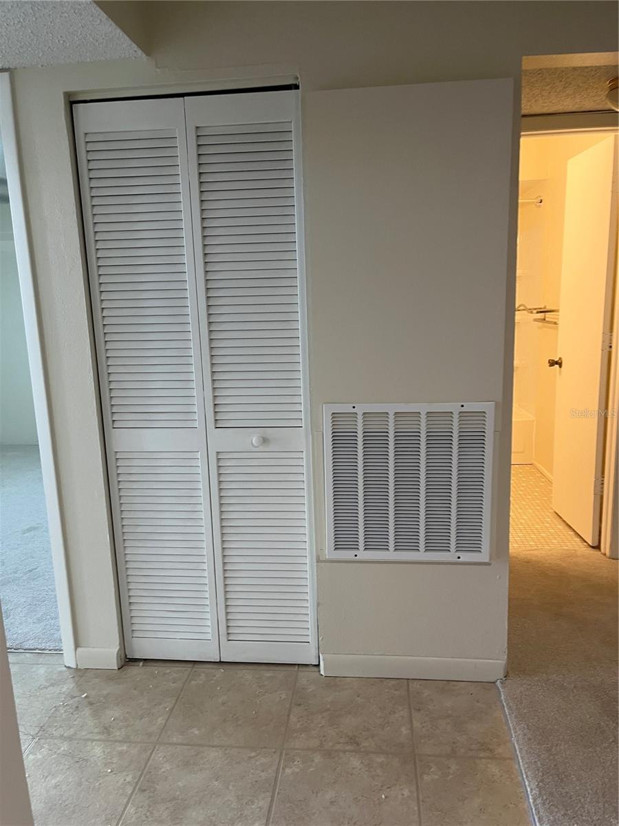 VILLAS AT COUNTRYSIDE THE - Residential