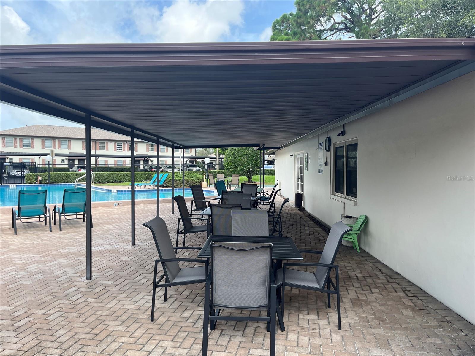 VILLAS AT COUNTRYSIDE THE - Residential