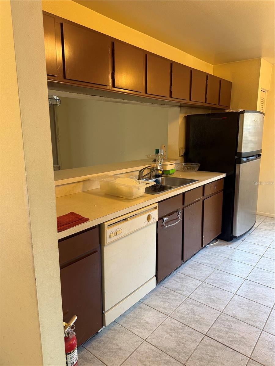 5014 BARRINGTON CIRCLE 2102