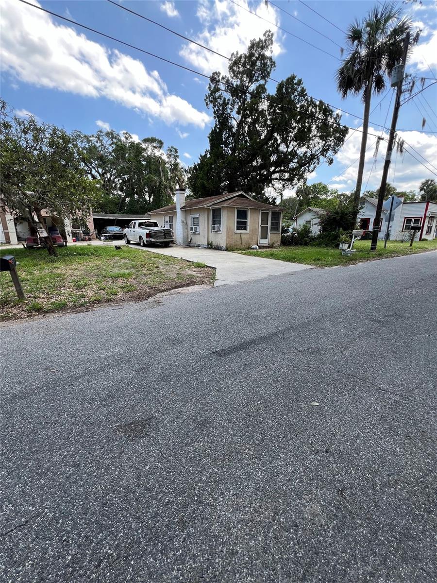 INVESTMENT OPPORTUNITY –
SOLD AS-IS -
This is a rare opportunity to purchase a bundle of THREE investment properties in Daytona Beach, FL. **All homes are being sold together and as-is:**
517 Wallace St, Daytona Beach, FL 32114
520 Wallace St, Daytona Beach, FL 32114
521 Wallace St, Daytona Beach, FL 32114
All units are currently tenant-occupied on month-to-month leases and will be sold with tenants in place, providing immediate income potential.
Great potential for investors looking to expand their portfolio with rental properties in a growing area.