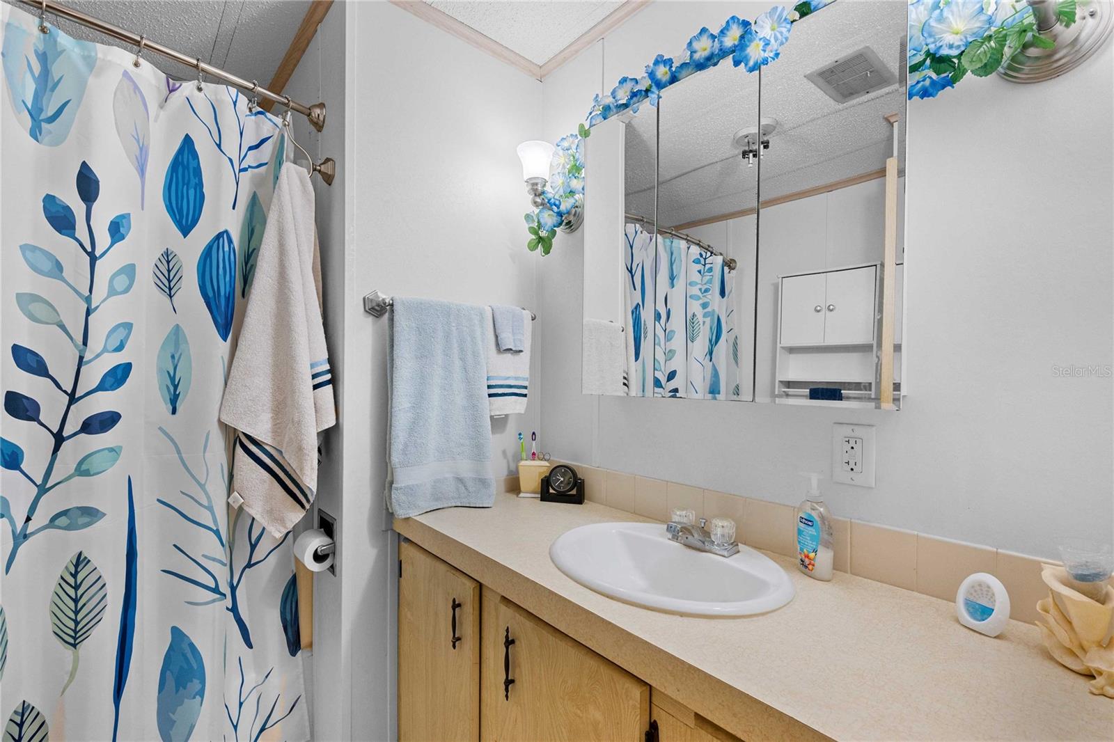 SPANISH TRAILS VILLAGE CONDO - Residential