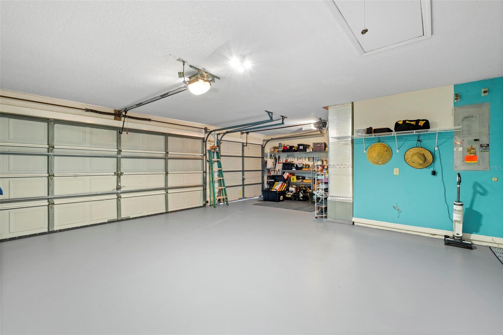 PRISTINE PLACE PH 1 - Residential