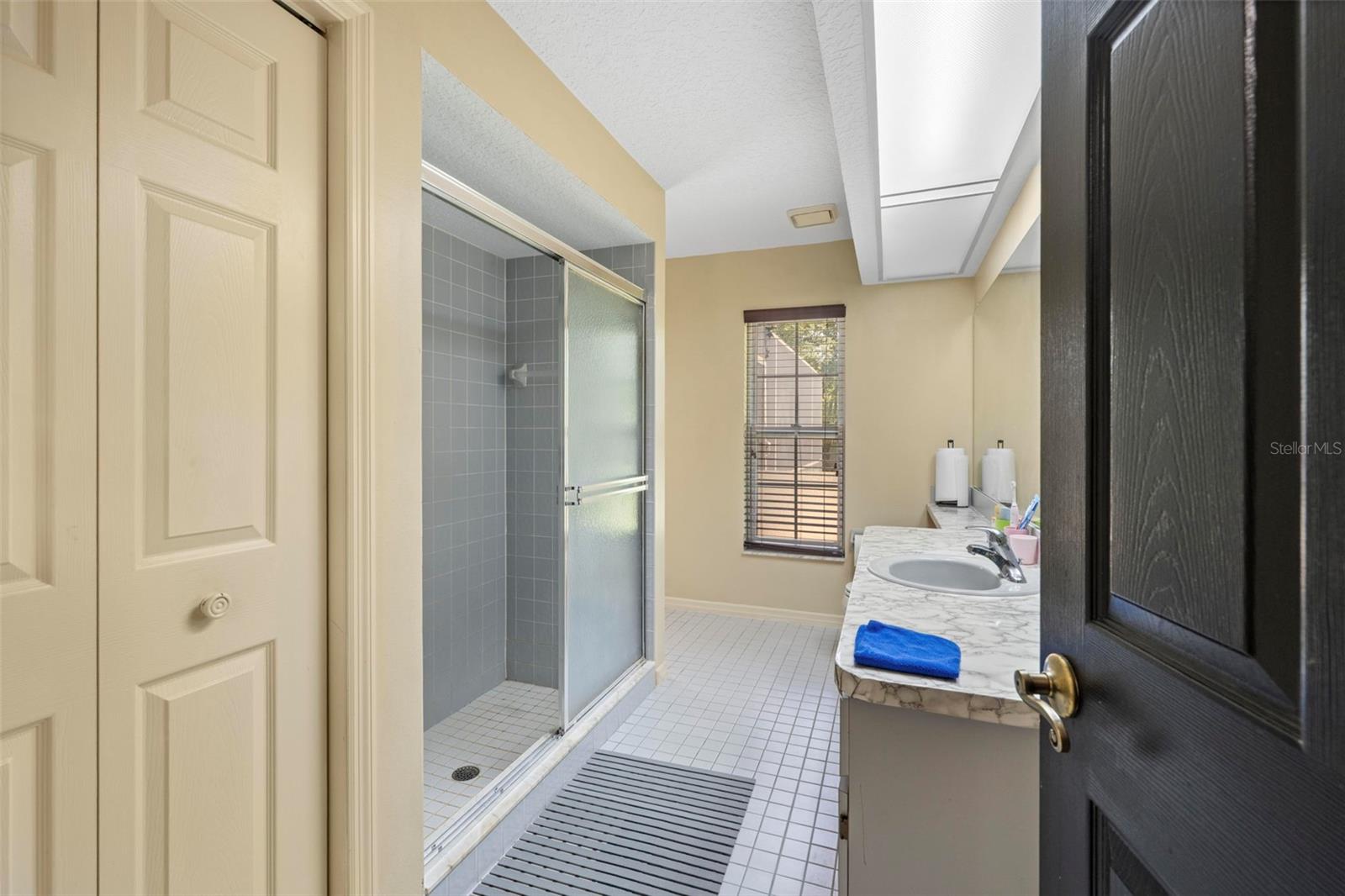 PRISTINE PLACE PH 1 - Residential
