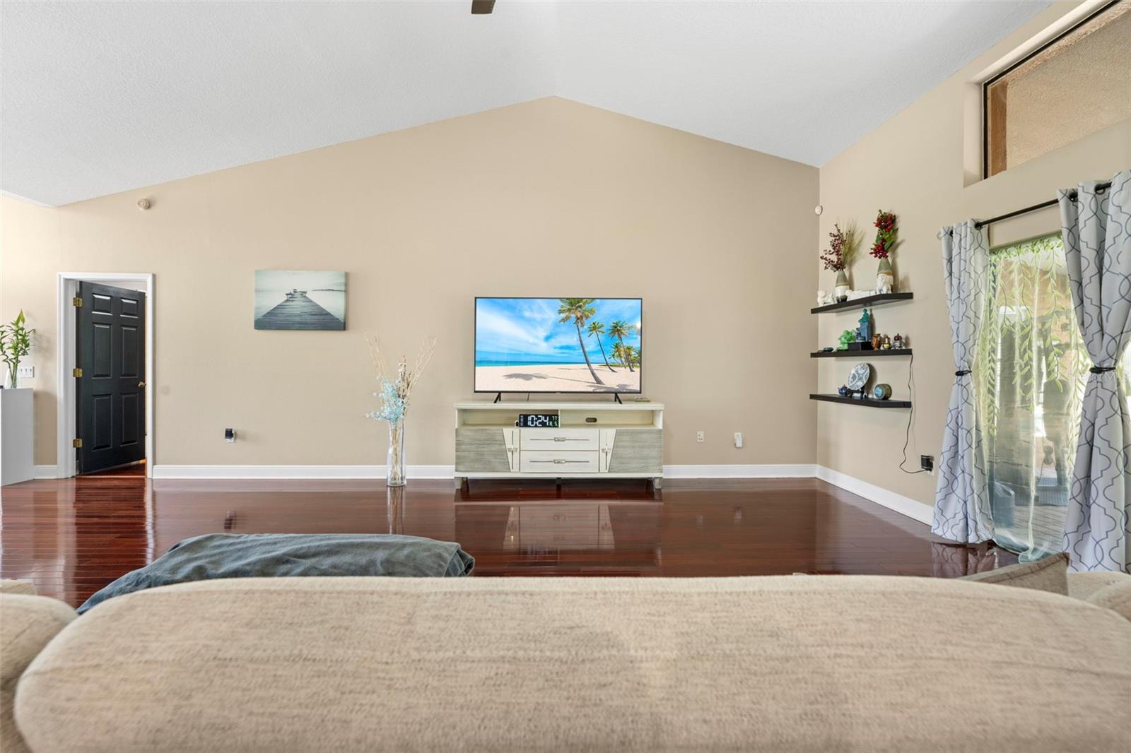 PRISTINE PLACE PH 1 - Residential
