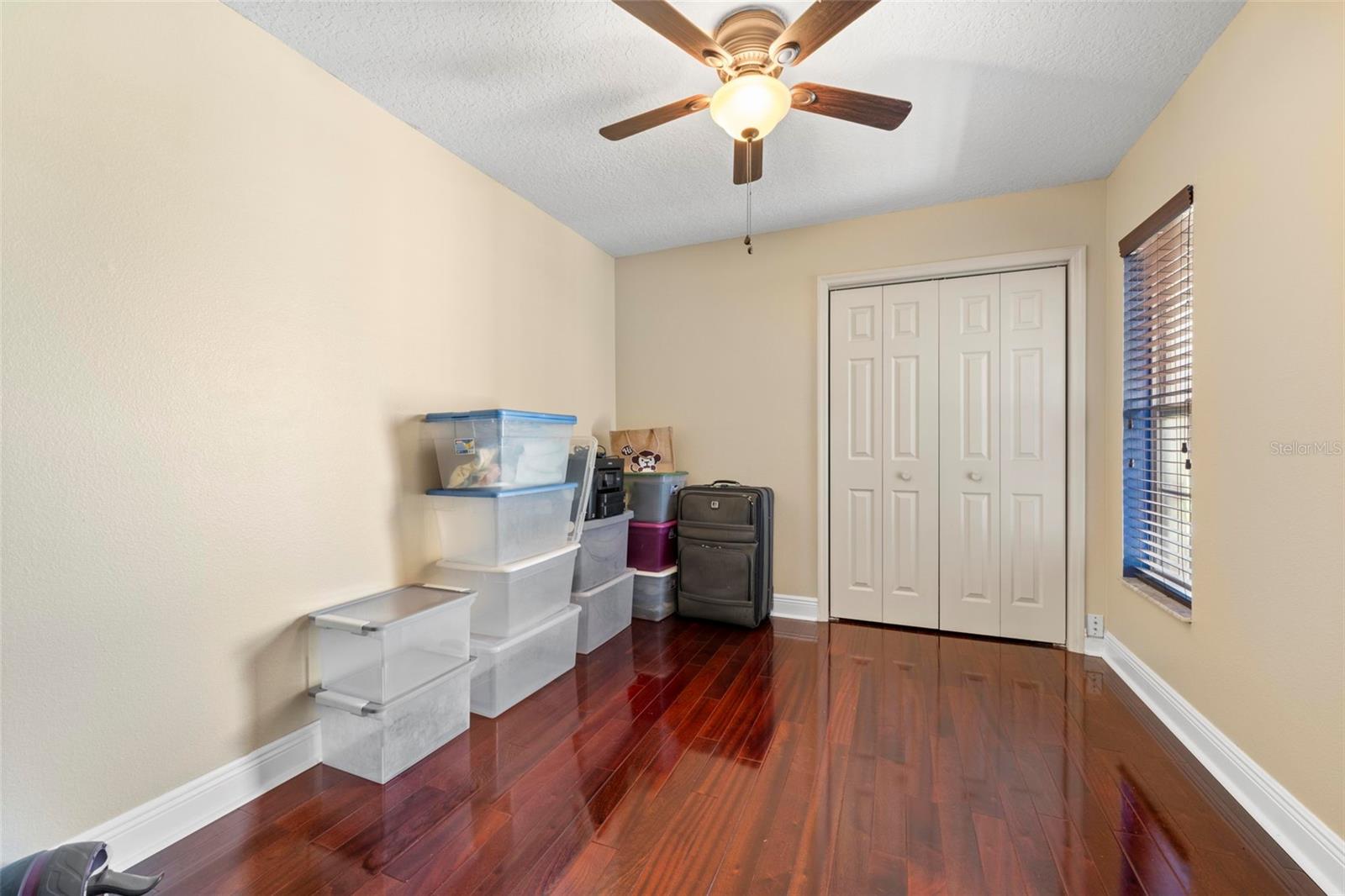 PRISTINE PLACE PH 1 - Residential