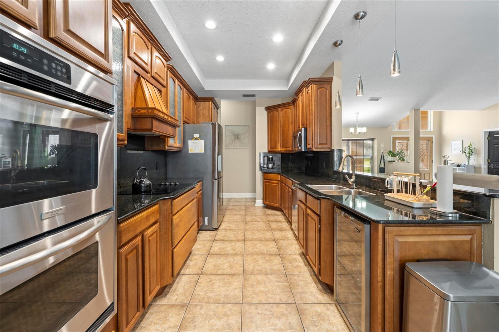 PRISTINE PLACE PH 1 - Residential